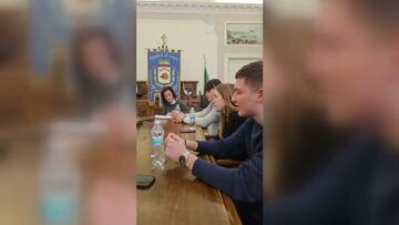 Privato: [ID: Q02ZkeEmHWE] Youtube Automatic