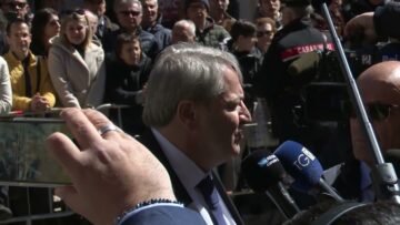 Privato: [ID: JLGpyVUjVZ8] Youtube Automatic