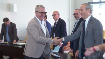 Privato: [ID: Vk4Otg4O4cE] Youtube Automatic