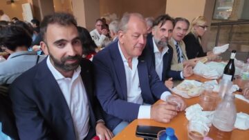 Privato: [ID: 2NxgC6tWnWI] Youtube Automatic