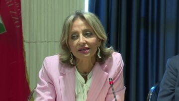 Privato: [ID: IGE9M8k-AR8] Youtube Automatic