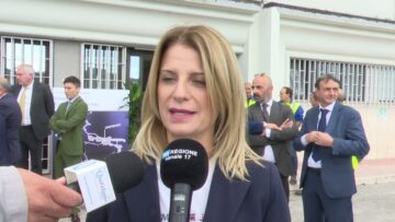 Privato: [ID: mj73Yb6yC6c] Youtube Automatic