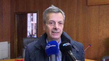 Privato: [ID: UzWts9UEq4Y] Youtube Automatic