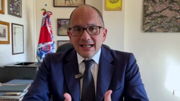 Privato: [ID: ZgMZ9kijEKY] Youtube Automatic