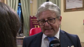 Privato: [ID: phs3oGIT4MA] Youtube Automatic