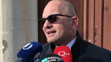 Privato: [ID: qp6KsQSHHxg] Youtube Automatic