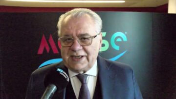 Privato: [ID: reMR-KJoqnU] Youtube Automatic