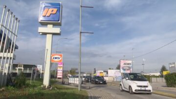 Privato: [ID: SrJ3Pahf5hk] Youtube Automatic