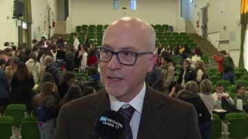 Privato: [ID: -VYb4ouOzIU] Youtube Automatic