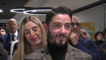 Privato: [ID: ZlT7JqRXhhE] Youtube Automatic