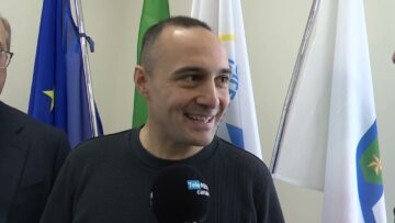 Privato: [ID: 4AC1vXruDuQ] Youtube Automatic