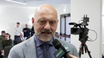 Privato: [ID: onwfr8MR43M] Youtube Automatic