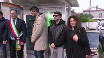 Privato: [ID: S_zR8YE4vdU] Youtube Automatic