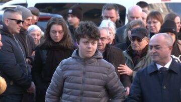 Privato: [ID: XoixmxbtMb8] Youtube Automatic