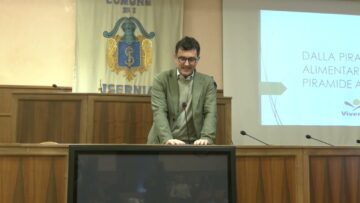 Privato: [ID: 5rSIRcfS0as] Youtube Automatic