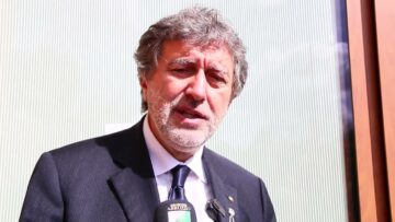 Privato: [ID: QAb91B1DuZ4] Youtube Automatic