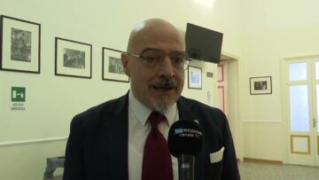 Privato: [ID: sQtTE6t12cc] Youtube Automatic