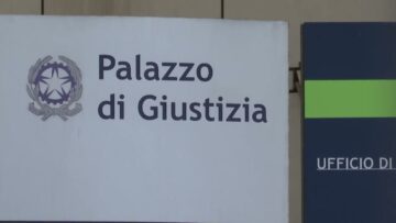 Privato: [ID: Y4-AwYYQVb4] Youtube Automatic