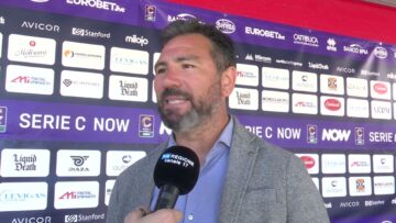 Privato: [ID: 4jMowG6lWYU] Youtube Automatic