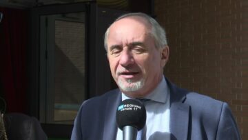 Privato: [ID: e7vgleMyw9Q] Youtube Automatic