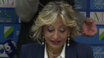 Privato: [ID: etDKqGvyCAo] Youtube Automatic