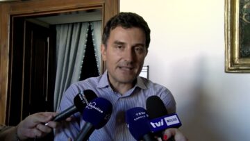 Privato: [ID: RfzAVIcGCmI] Youtube Automatic