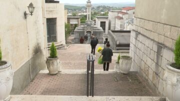 Privato: [ID: 32zMQ5hfF8A] Youtube Automatic