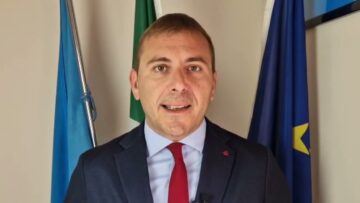 Privato: [ID: 5P_dgAxqGug] Youtube Automatic