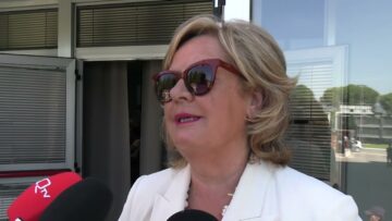 Privato: [ID: HlfF19lC62M] Youtube Automatic