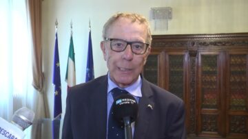 Privato: [ID: SLBm_wFDX1A] Youtube Automatic