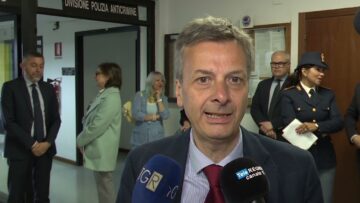 Privato: [ID: xJ-YdYVBPws] Youtube Automatic