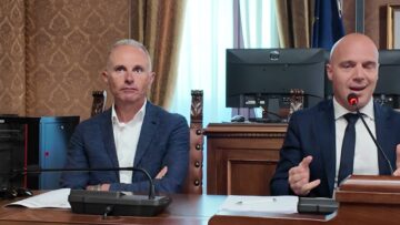 Privato: [ID: ylYlCWbs_74] Youtube Automatic