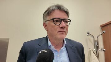 Privato: [ID: zdAzdhQZTwg] Youtube Automatic