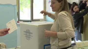 Privato: [ID: 4U27jb9qC3s] Youtube Automatic