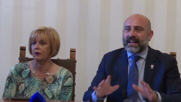 Privato: [ID: hFuDnmmJRio] Youtube Automatic