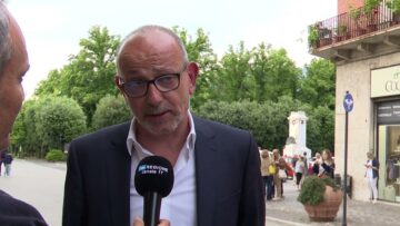 Privato: [ID: kNSiVpnkKRY] Youtube Automatic