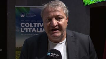 Privato: [ID: UXxLbDw_fb8] Youtube Automatic