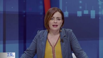 Privato: [ID: A2b2QS6q0Yg] Youtube Automatic