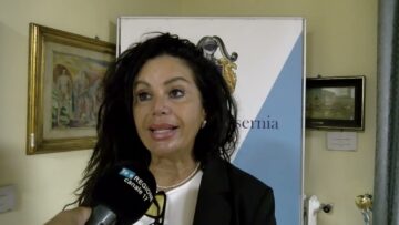 Privato: [ID: eKUBOEjZ8GA] Youtube Automatic