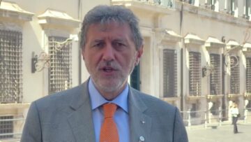 Privato: [ID: M1gcbi4lwS0] Youtube Automatic