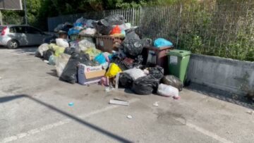 Privato: [ID: TlQYsm1jRJI] Youtube Automatic