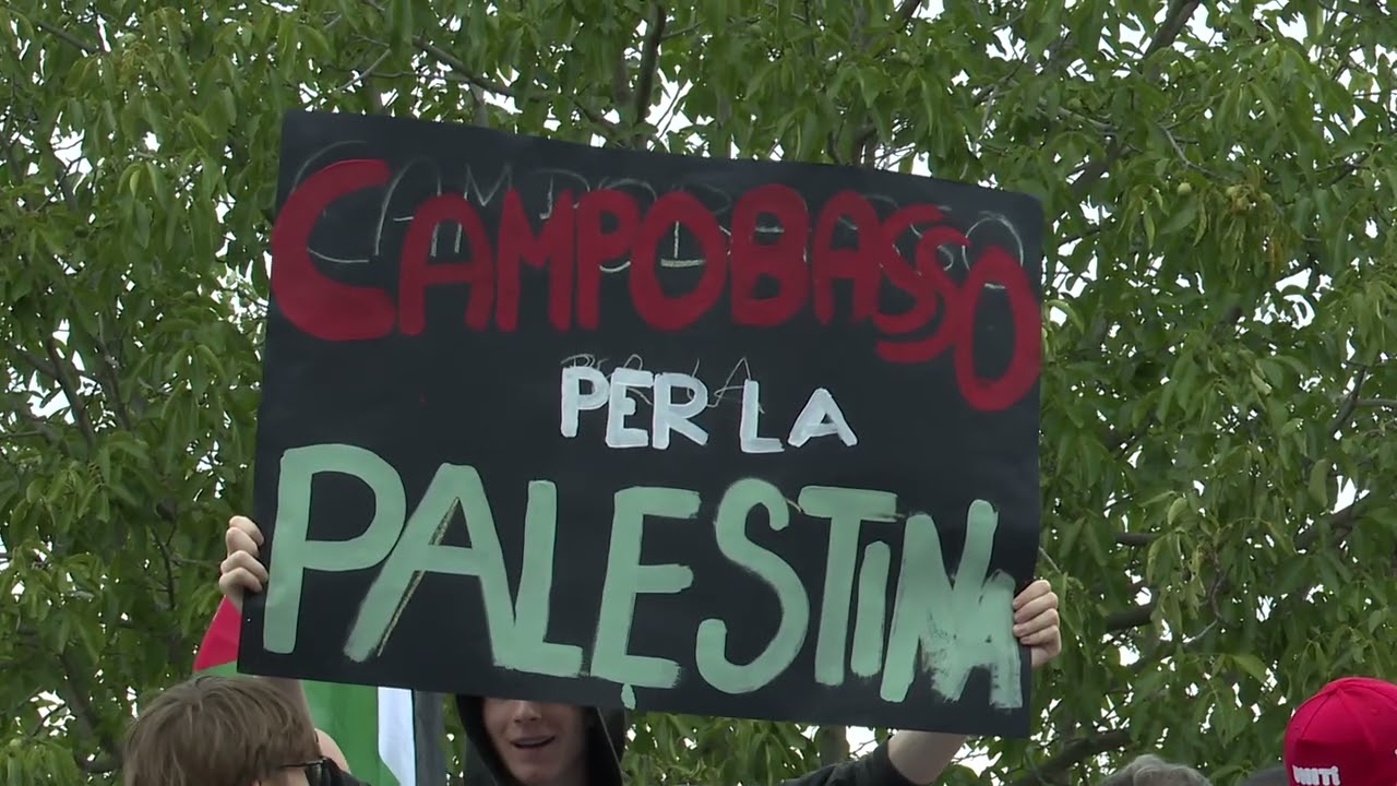 Oltre mille studenti e cittadini sfilano a Campobasso per il popolo palestinese – 23/09/2025