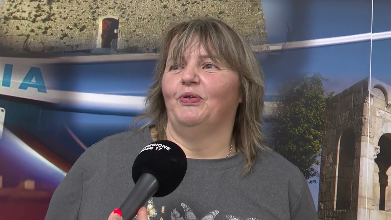 Mathilde cerca lavoro: “A 56 anni nessuno mi dà una possibilità” – 30/09/2025