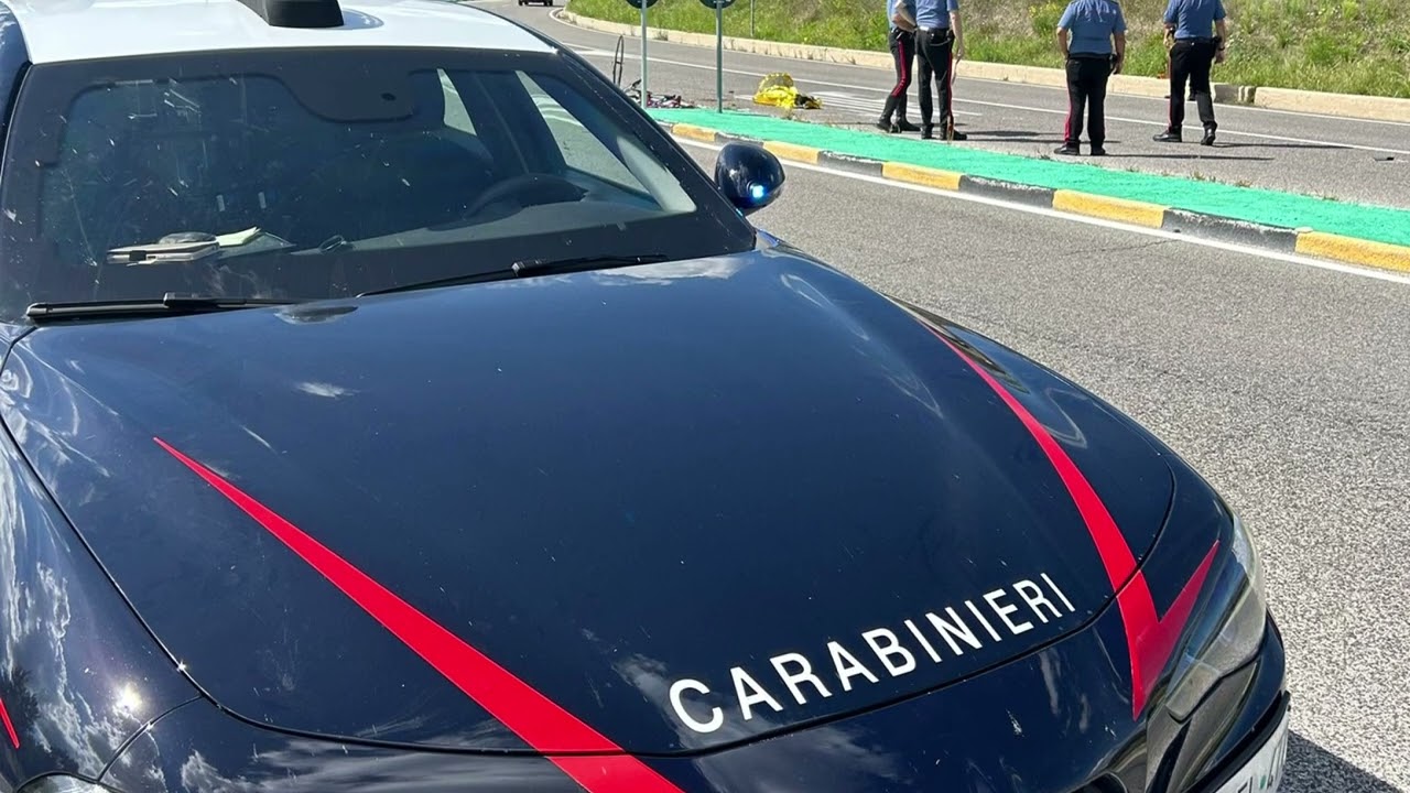 Ciclista investito a Tagliacozzo, l’autista del furgone positivo ad alcol e cocaina – 22/09/2025