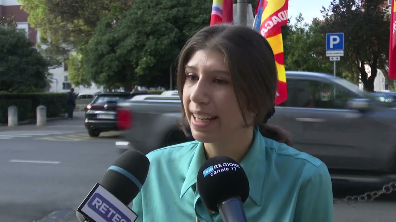 Pescara, precari della Giustizia in piazza: chiedono certezze sul loro lavoro – 15/10/2025