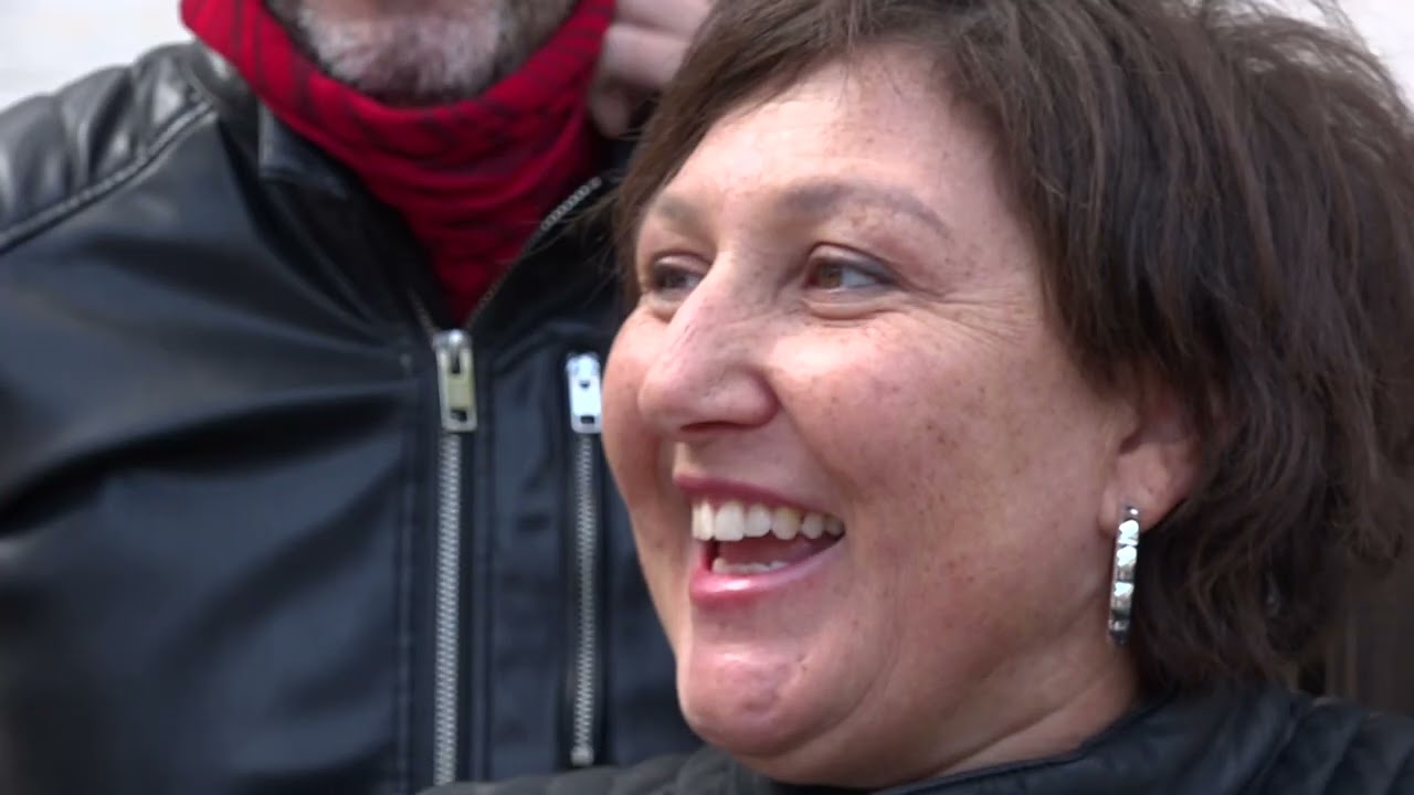 Mense scolastiche, il comitato denuncia: «Ancora un insetto nel pane» – 17/10/2025