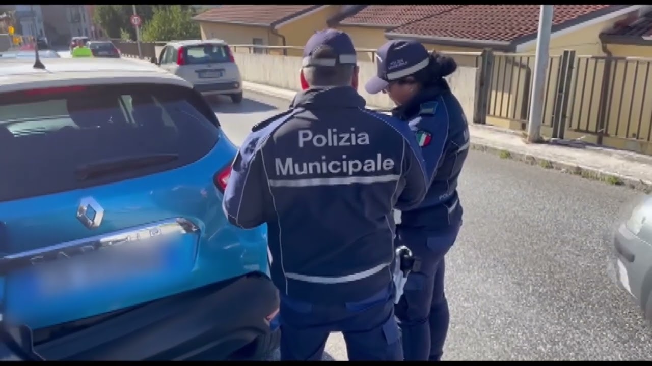Isernia, auto sbanda e travolge altre vetture: 73enne ricoverata in codice rosso – 28/10/2025