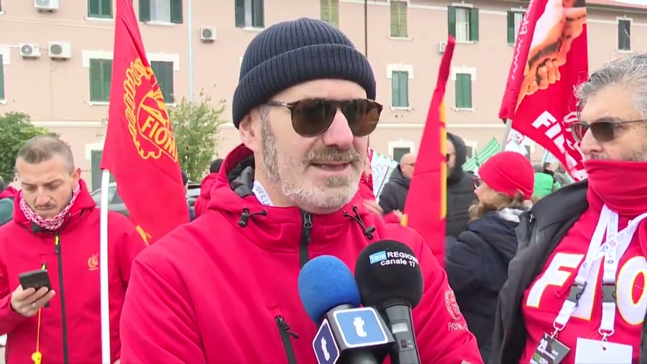 In centinaia a Termoli per la mobilitazione a difesa dello stabilimento Stellantis – 29/11/2025