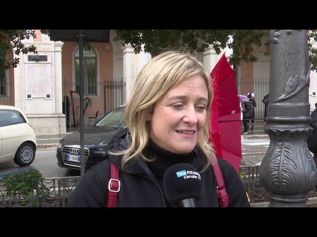 Le studentesse del “Classico” in piazza: basta violenza sulle donne – 25/11/2025