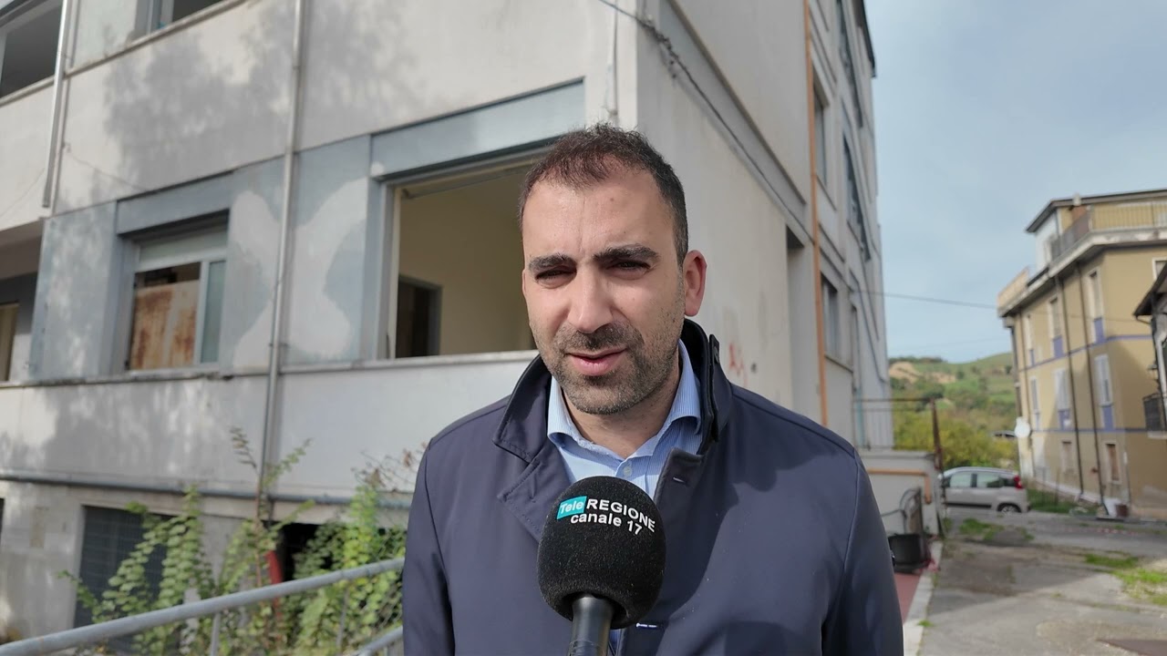 Campli, l’ex scuola media sarà demolita: nuovo parcheggio e spazi per la comunità – 02/11/2025